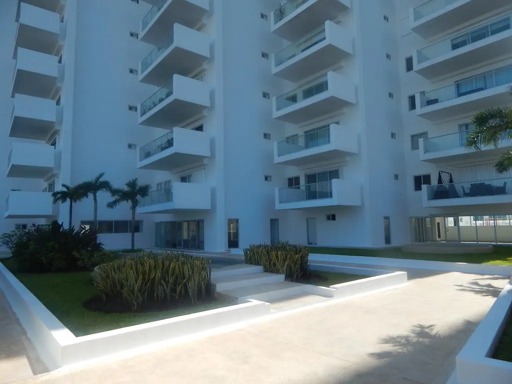 شقة فندق كانكونفي  Departamento En Malecon Las Americas المكسيك